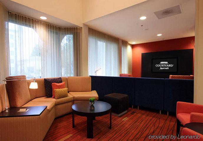 Courtyard Dallas Medical Market Center Dalaman gambar